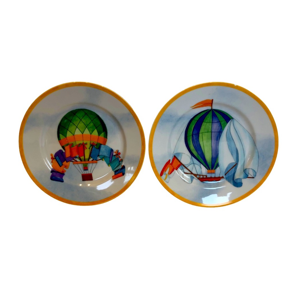 Williams Sonoma Luncheon Plates Hot Air Balloon Salad Porcelain 2 Piece Set 8”